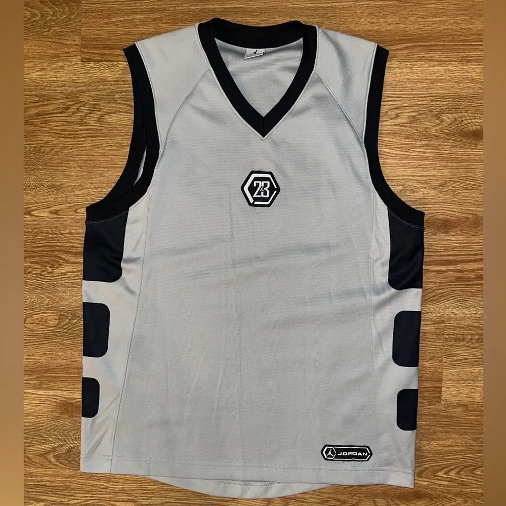 Jordan Jumpman Jersey Black and Gray L